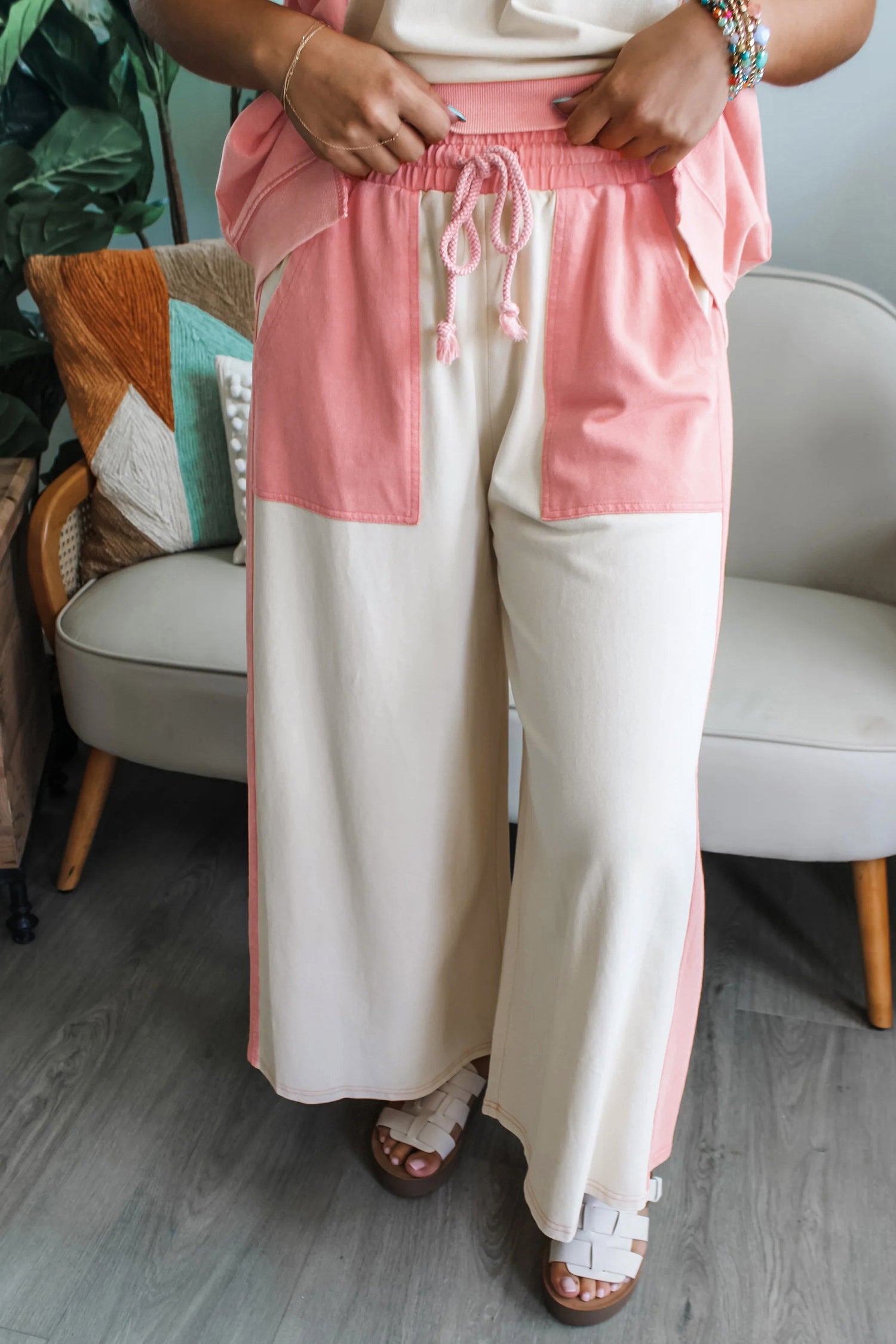 White Two-tone Color Block Patchwork Tee Pant Set